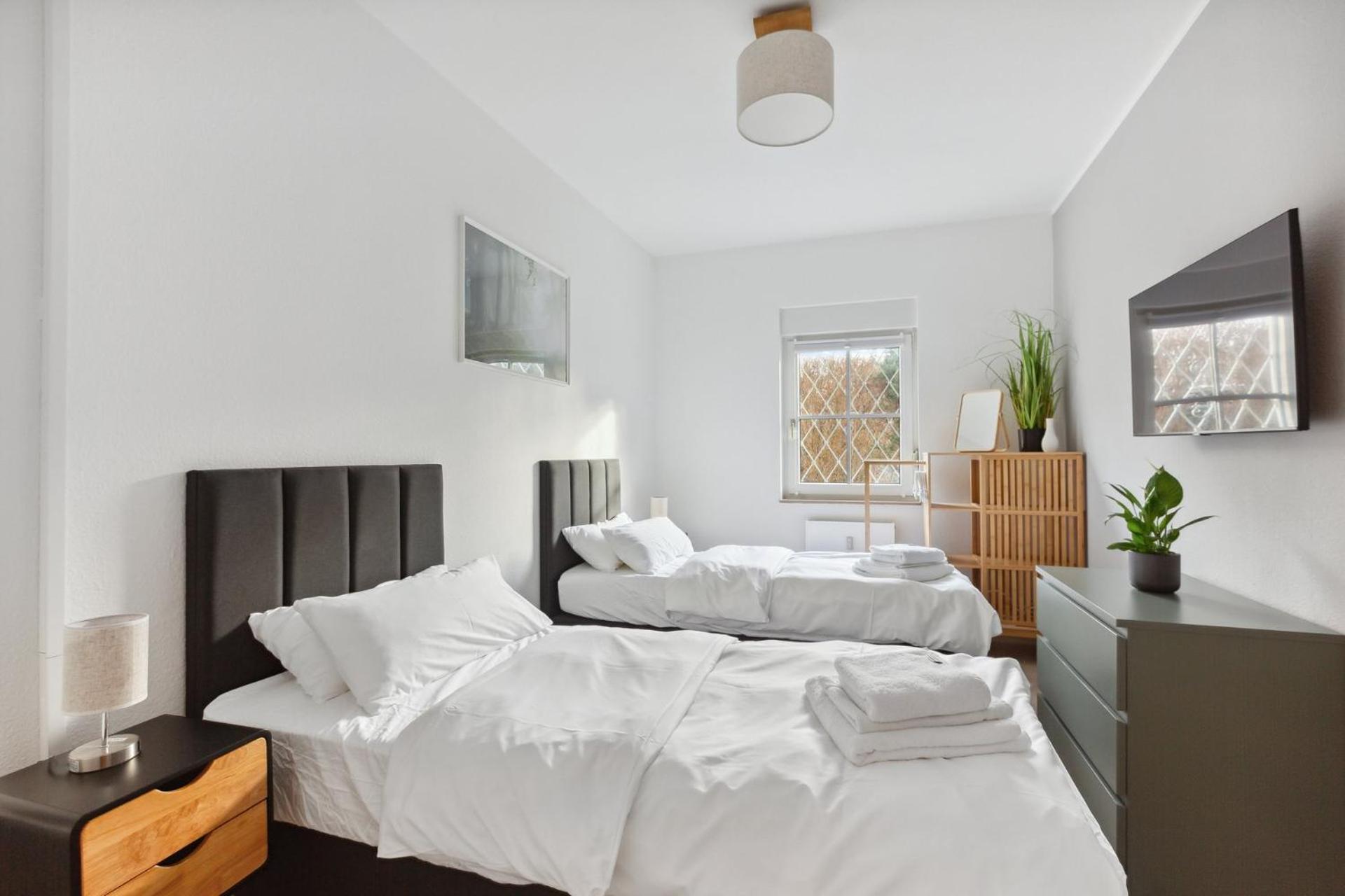 Marlei 6 Apartment Mit 3 Schlafzimmern, Gemuetlichen Wohnbereich, Mit 2 Wcs Markranstadt Bagian luar foto